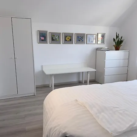 Apartma Kenda *
